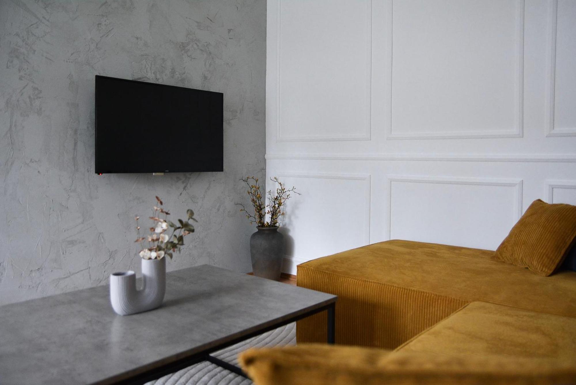 Crown Apartment 4 ซูโบติกา ภายนอก รูปภาพ